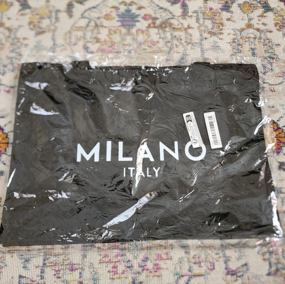 NWOT Black Mesh Travel MILANO Tote Bag - Picture 4 of 8